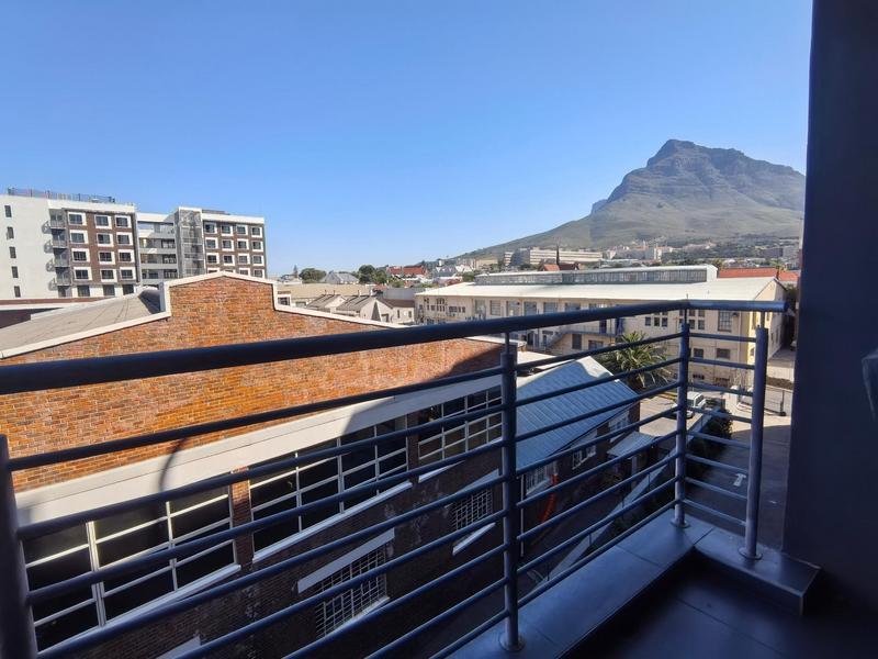 1 Bedroom Property for Sale in Observatory Western Cape